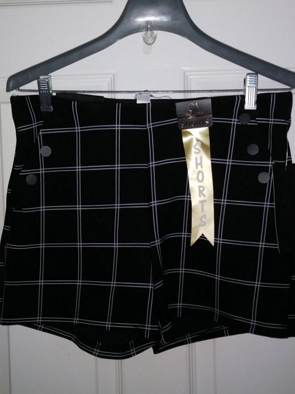 Olive Avenue High Waist Black/White Plaid Short Size L
